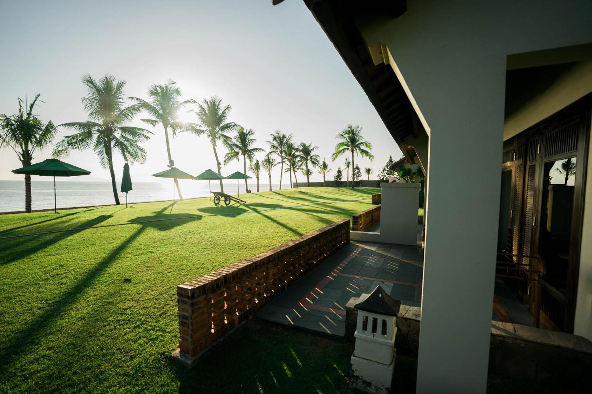 Palm Garden Beach Resort & Spa Hội An Kültér fotó The beach at the resort