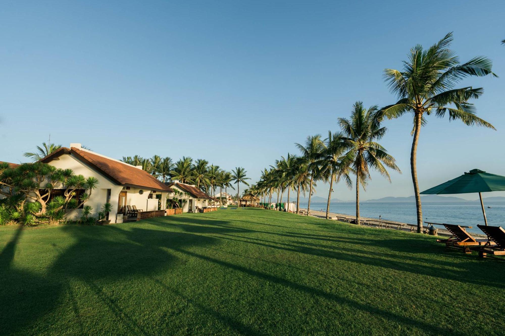 Palm Garden Beach Resort & Spa Hội An Kültér fotó The beach at the resort