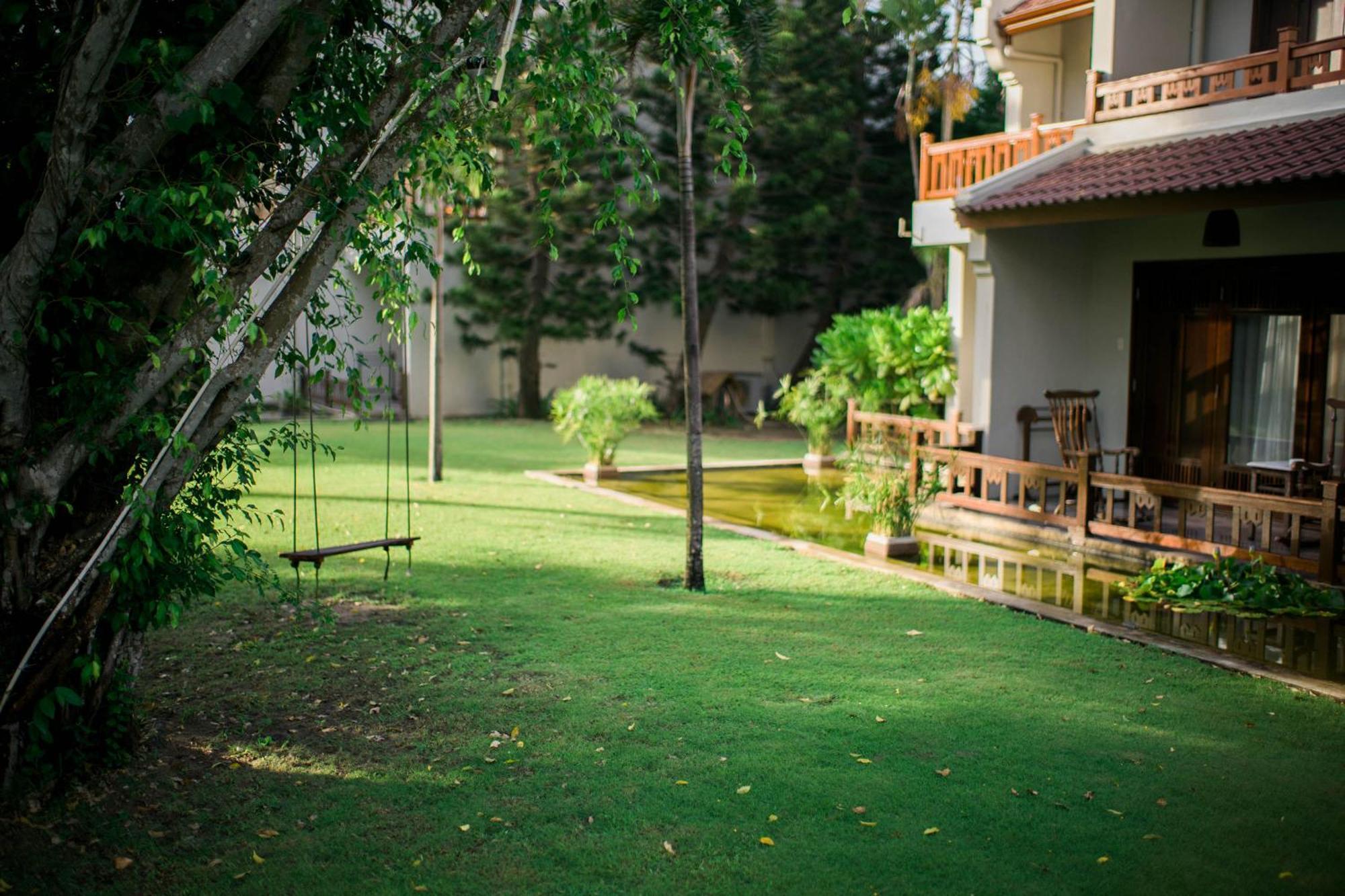 Palm Garden Beach Resort & Spa Hội An Kültér fotó A garden in Thailand