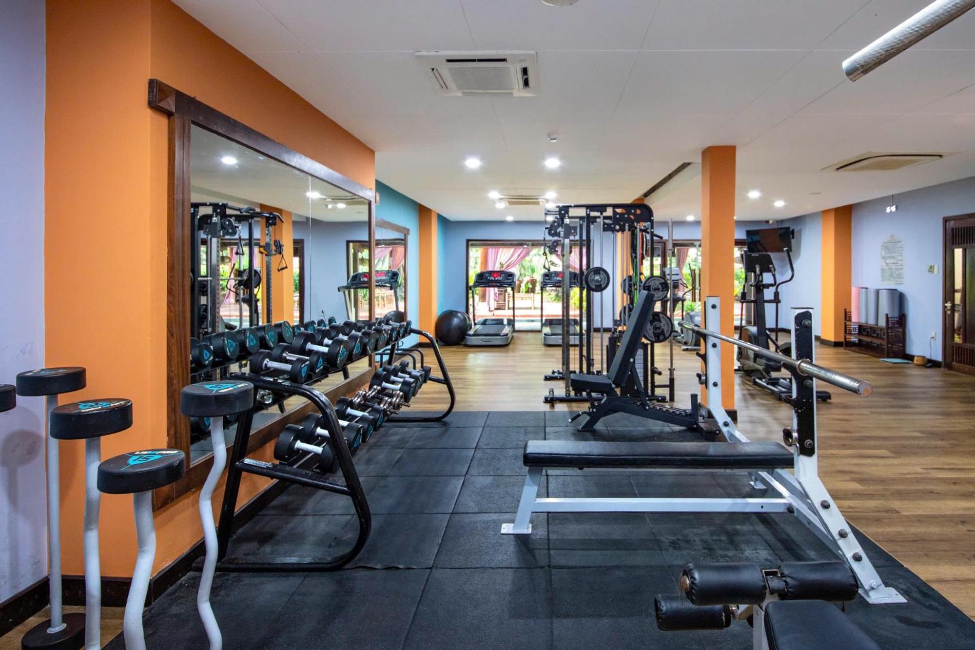 Palm Garden Beach Resort & Spa Hội An Kültér fotó The gym at the hotel